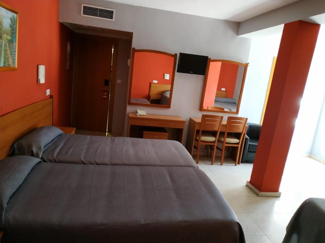 Hotel Rambla Benidorm Kültér fotó